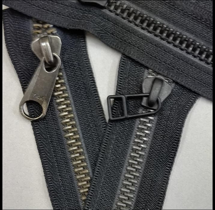 METALUXE TOUGH　ZIPPER